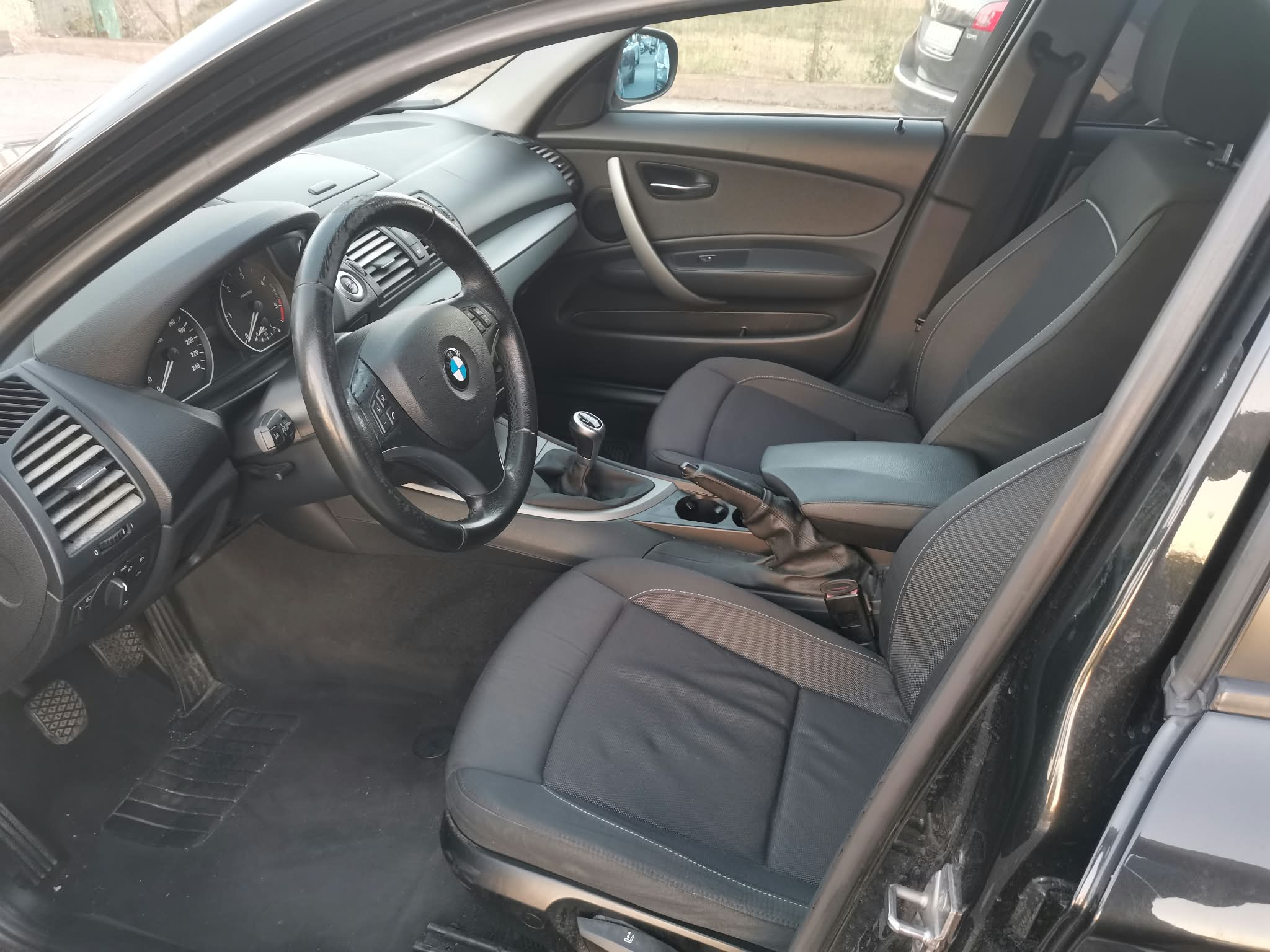 Bmw 118 118d 2.0 143CV cat 5 porte Futura DPF