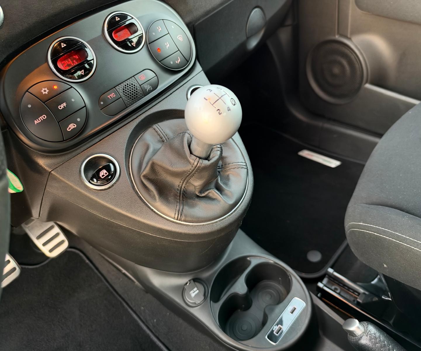 Abarth 595 1.4 Turbo T-Jet 180 CV Competizione